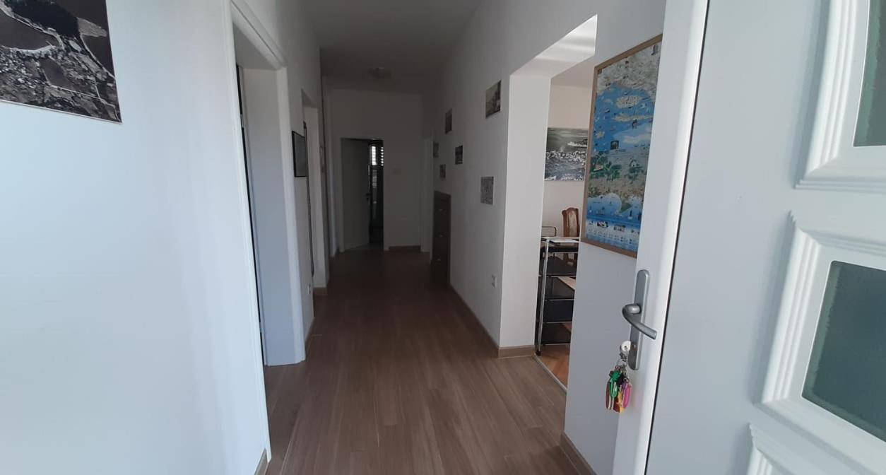 Apartments Villa Ravlic ماكارسكا المظهر الخارجي الصورة