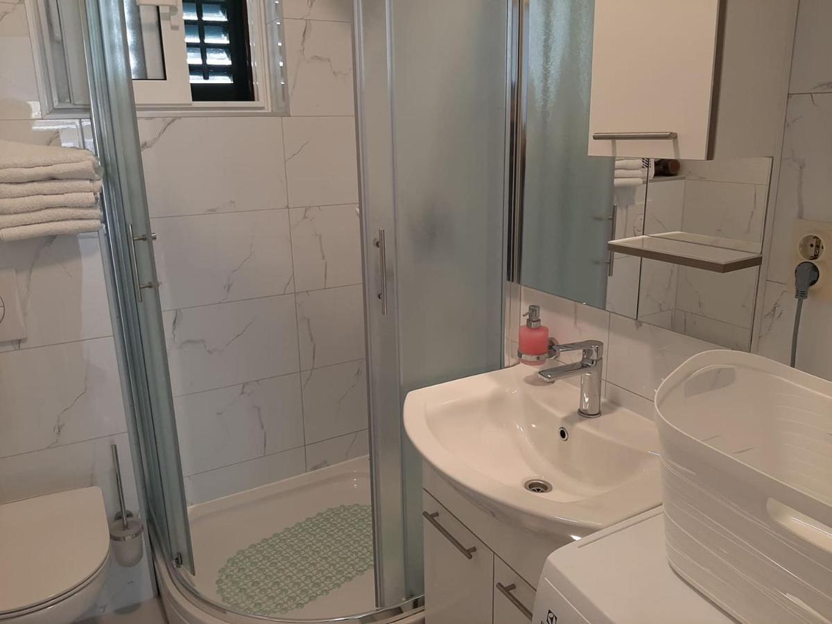 Apartments Villa Ravlic ماكارسكا المظهر الخارجي الصورة