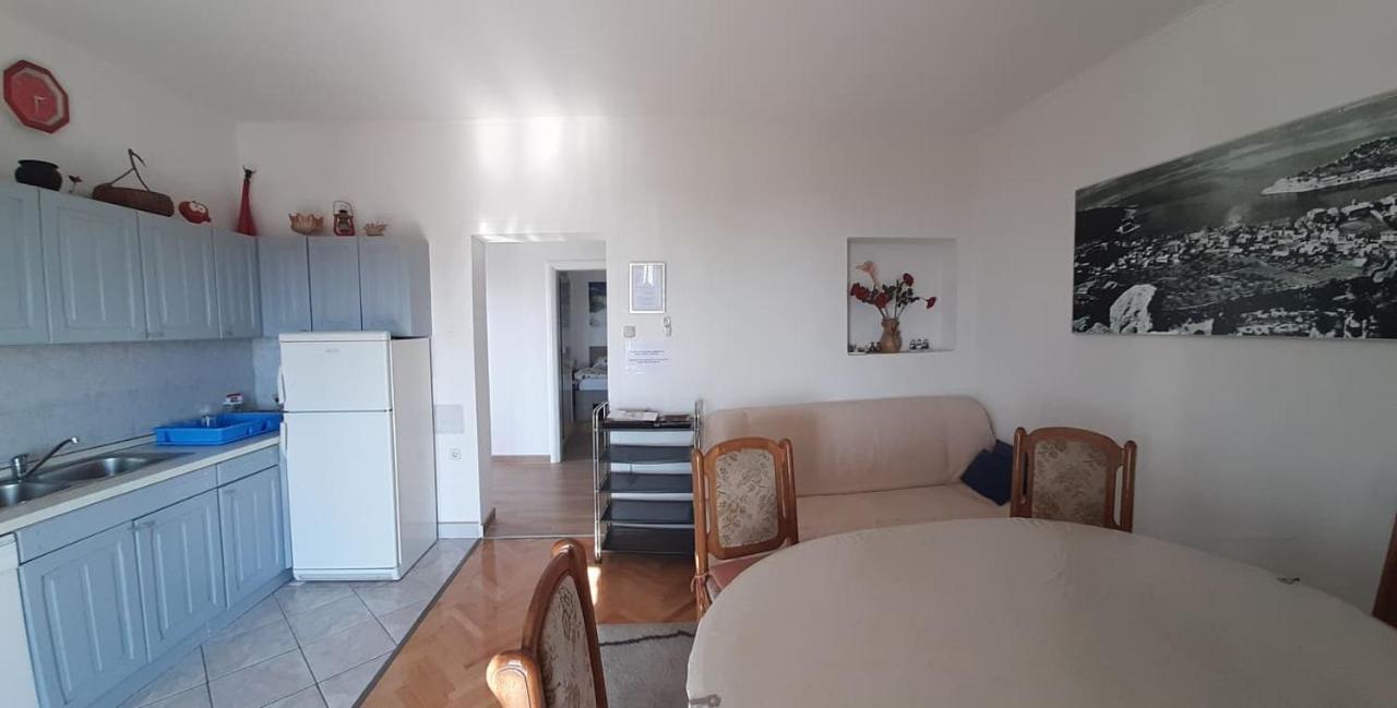 Apartments Villa Ravlic ماكارسكا المظهر الخارجي الصورة
