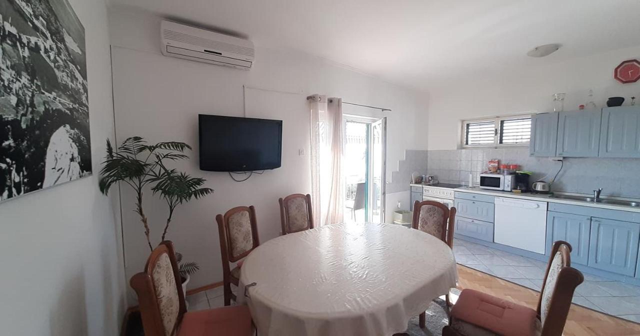 Apartments Villa Ravlic ماكارسكا المظهر الخارجي الصورة